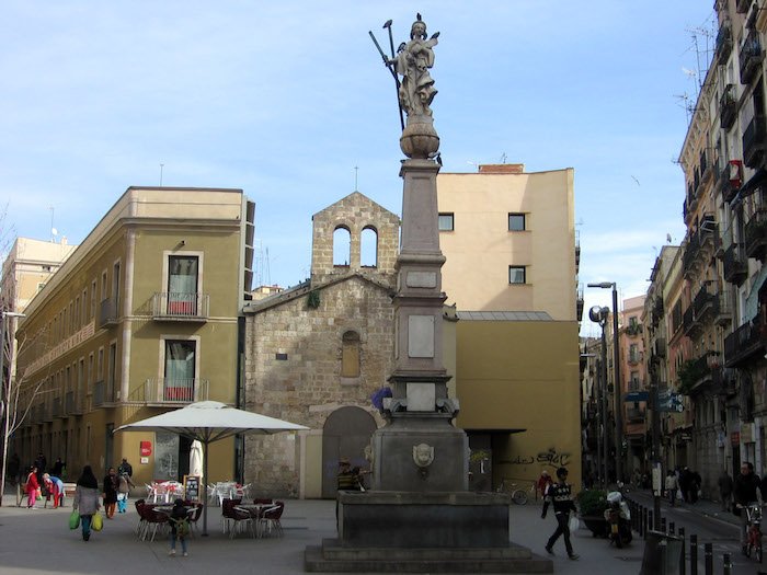 Estàtua de Santa Eulàlia - Plaça del Padró 