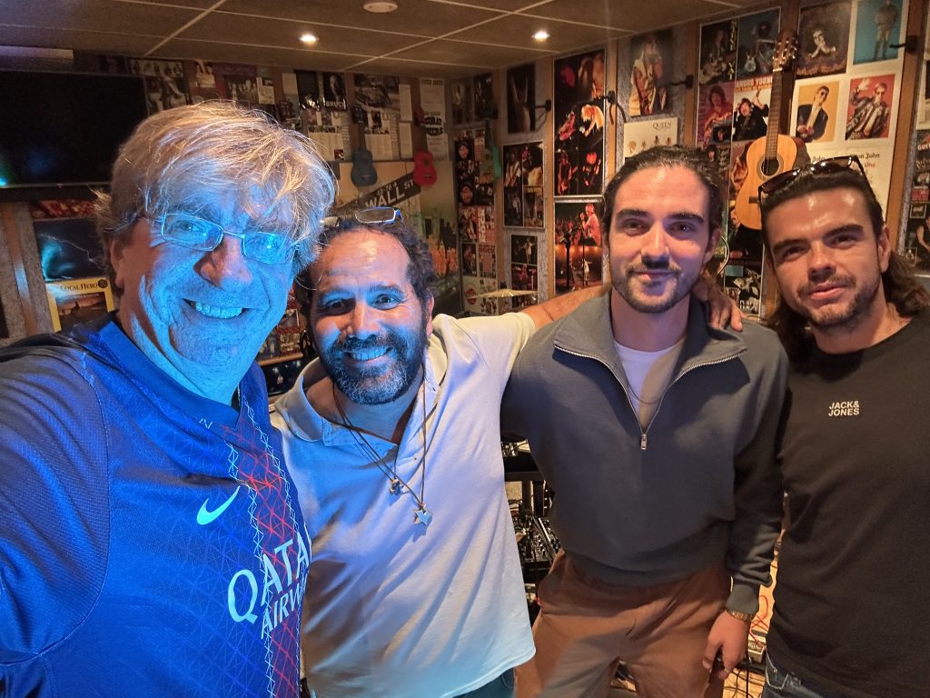 Falcon & Firkin. - grup de musica per festes - grup de musica per esdeveniments - grup de musuica per festes majors