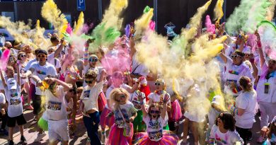 HOLI PER ESDEVENIMENTS - HOLI PER FIRES I FESTS CATALUNYA - EFECTE HOLI PER FESTES - HOLI PER FIRES I FESTES - FESTA HOLI CATALUNYA