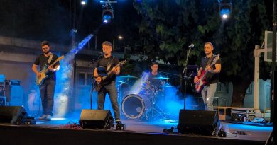 SAPIENS ROCK - GRUP DE VERSIONS PER FESTES - GRUP DE VERSIONS PER ESDEVENIMENTS - GRUP DE VERSIONS PER FIRES I FESTES - GRUP DE VERSIONS PER FESTES MAJORS