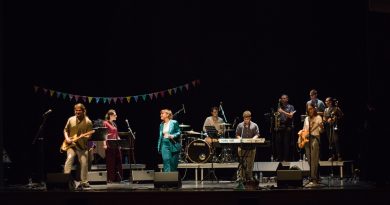 laura garriga banda - grup de musica per festes. -grup de musica catala - grup de musica per esdeveniments - grup de musica per feste majors