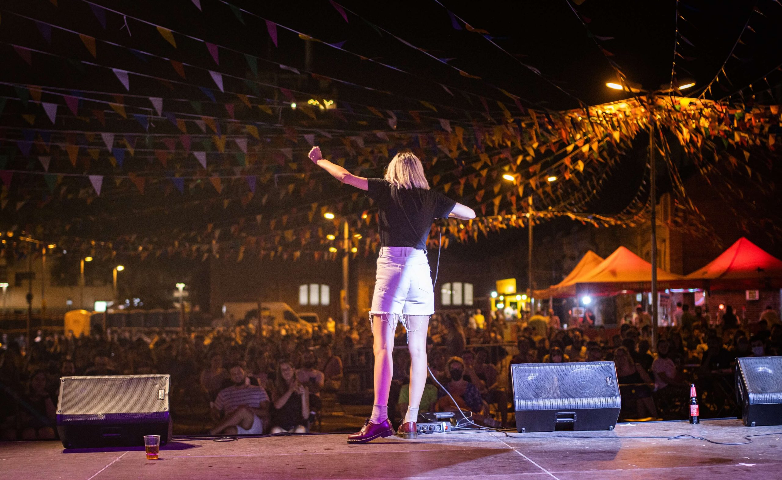 MONÒLEGS PER FESTES MAJORS