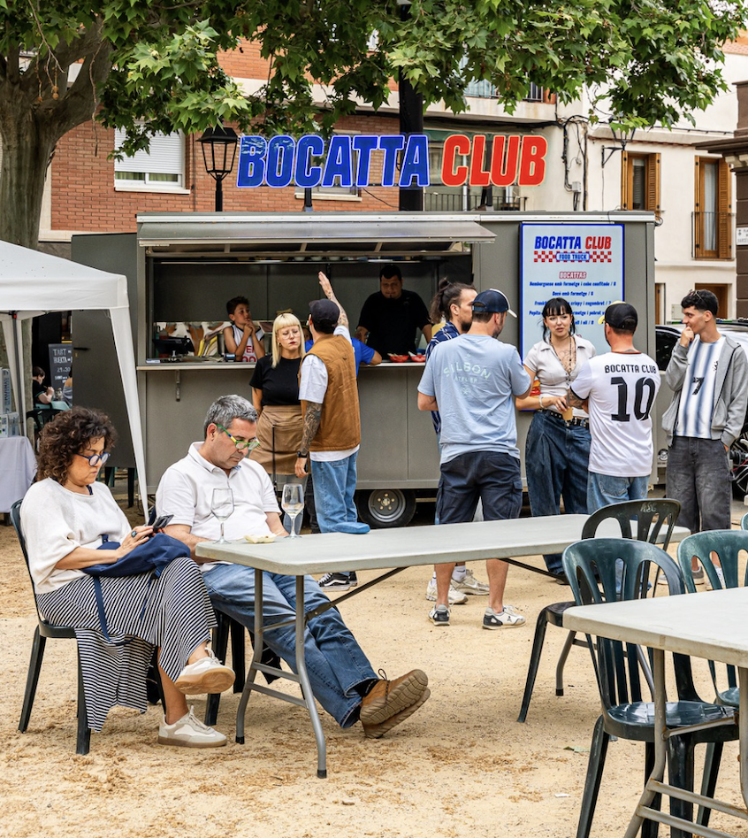  BOCATTA CLUB FOODTRUCK - FOODTRUCK PER FESTES - FOODTRUCK PER FIRES I FESTES - FOODTRUCK PER ESDEVENIMENTS - FOODTRUCK PER FESTES MAJORS