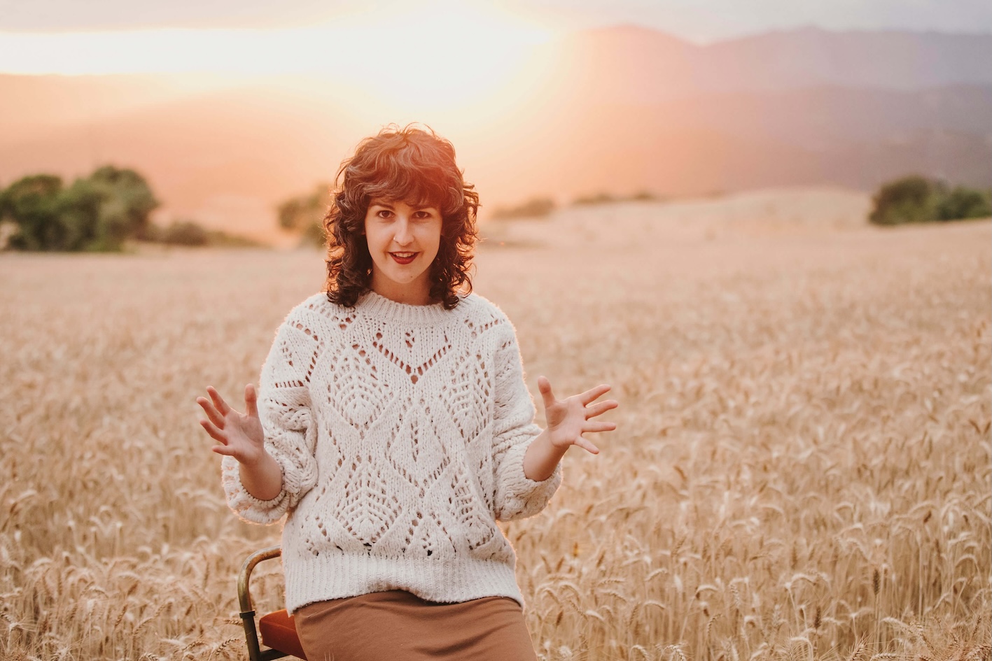 ALBA MASCARELLA - CONTACONTES PER FESTES-CONTACONTES PER ESDEVENIMENTS-CONTACONTES PER FESTES MAJORS-CONTACONTES PER FIRES I FESTES
