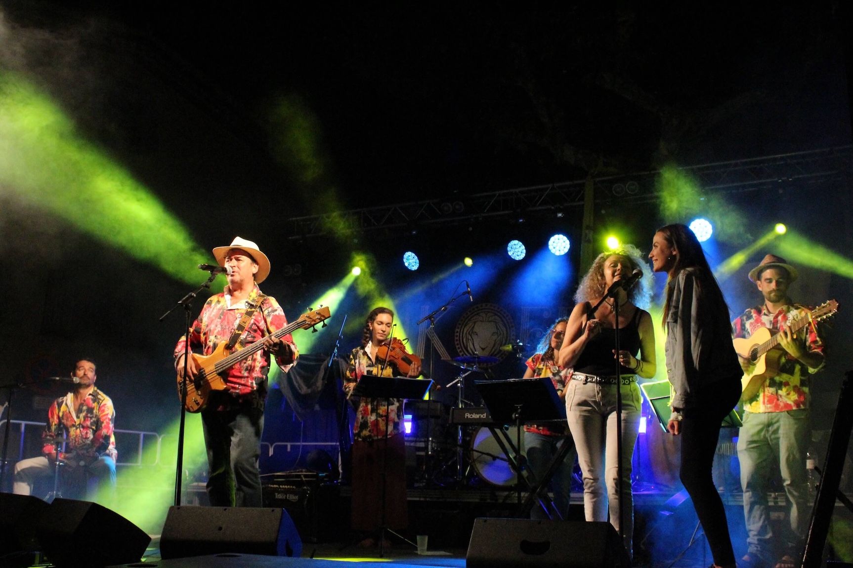 Enric Neddermann & Katalatin Band - grup de música per festes-grup de música per Festes Majors-grup de músicas per fires i festes-grup de música per esdeveniments